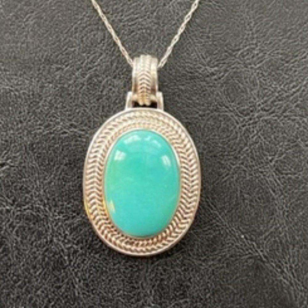 Vintage Sterling Silver necklace with turquoise large pendant